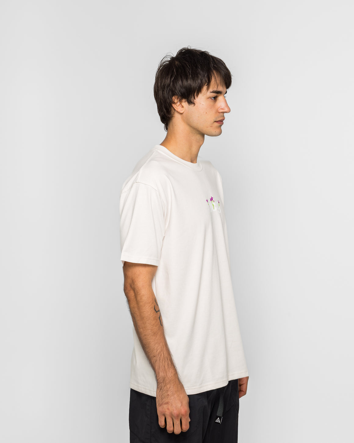 Nike ACG - Dri-Fit Meadows T-Shirt - Phantom - UP THERE