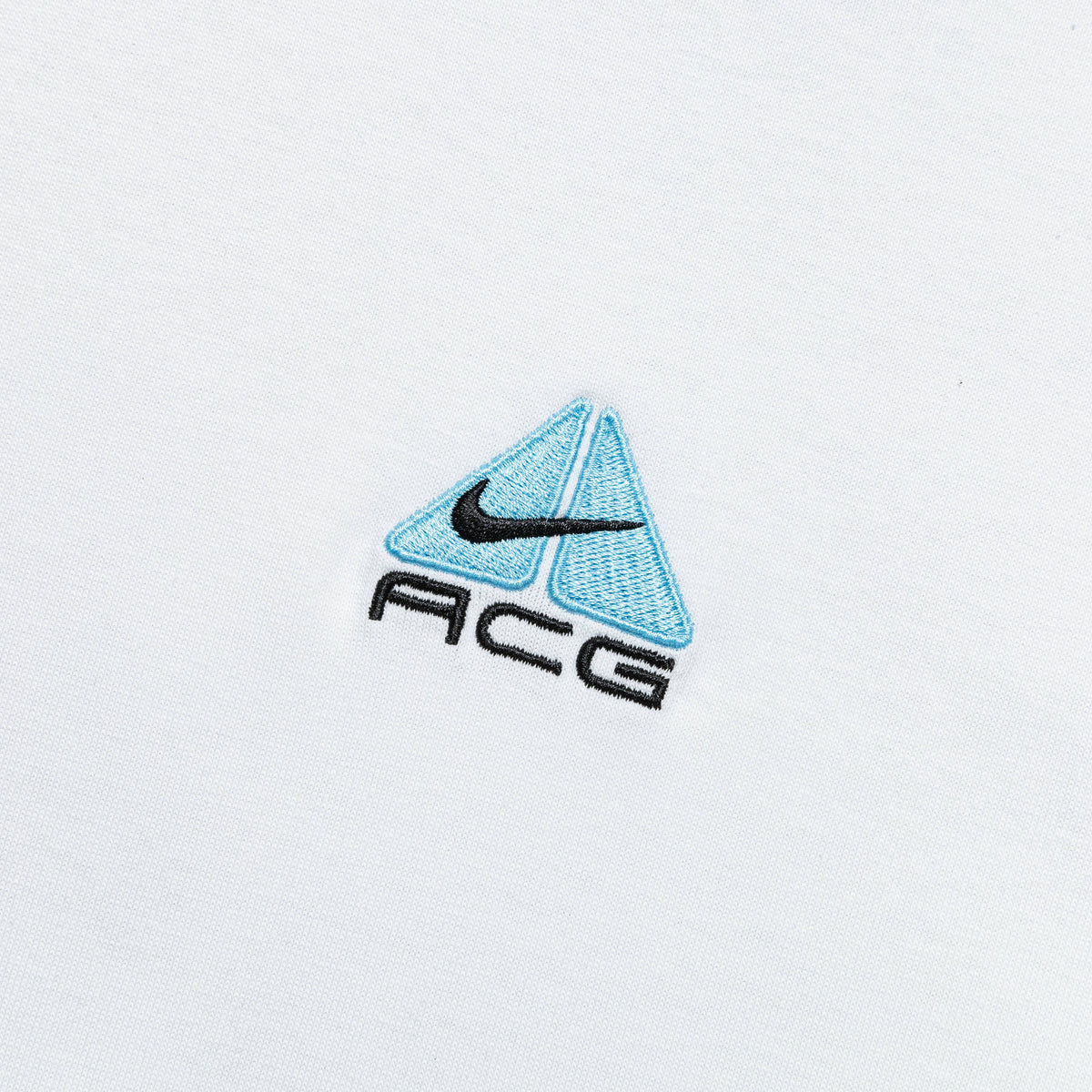 Nike ACG LBR Lungs Tee - Summit White/Aquarius Blue | UP THERE