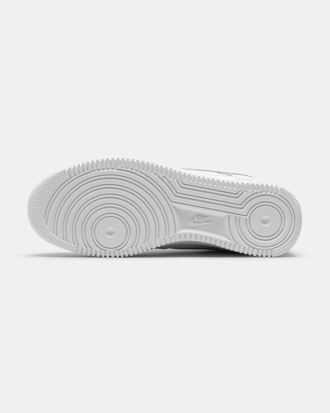 Nike - Air Force 1 '01 - White/White - UP THERE