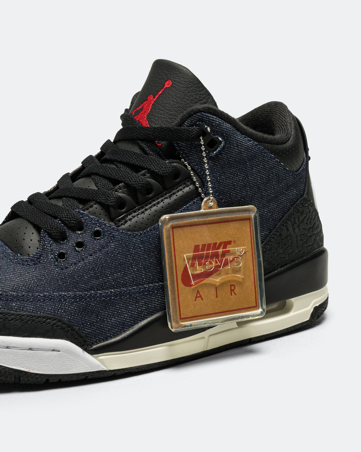 Jordan - Air Jordan 3 Retro SP x Levis - Denim/Black-Sail - UP THERE