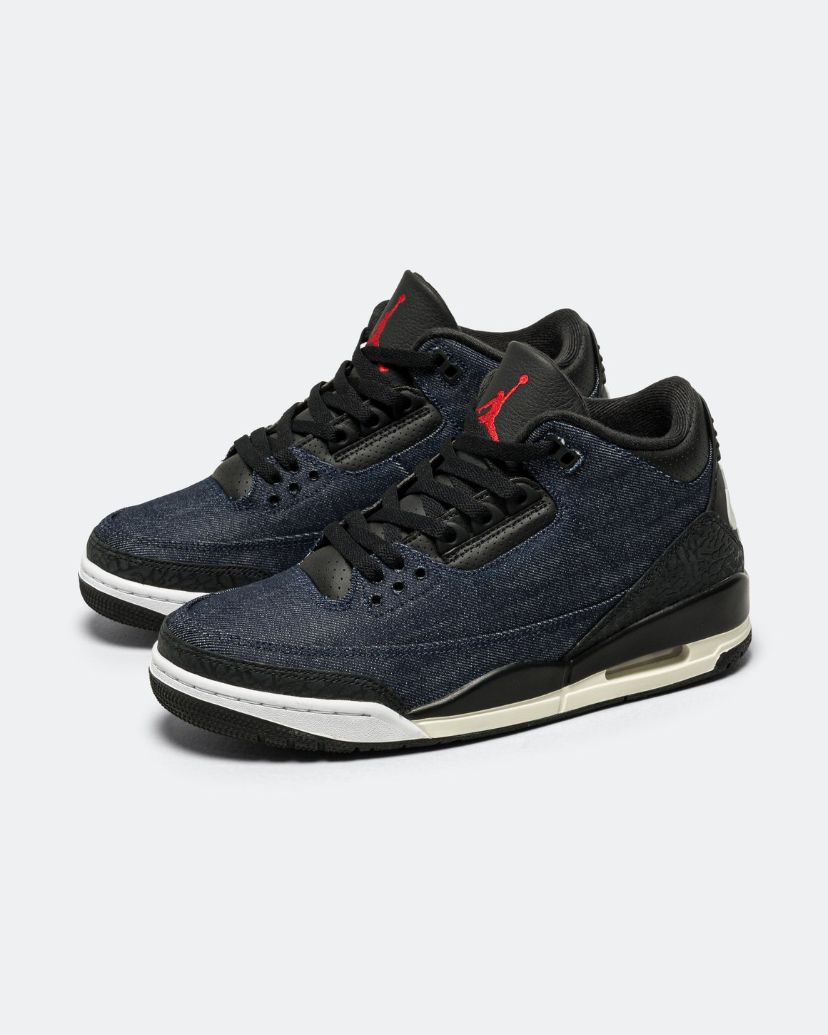 Jordan - Air Jordan 3 Retro SP x Levis - Denim/Black-Sail - UP THERE