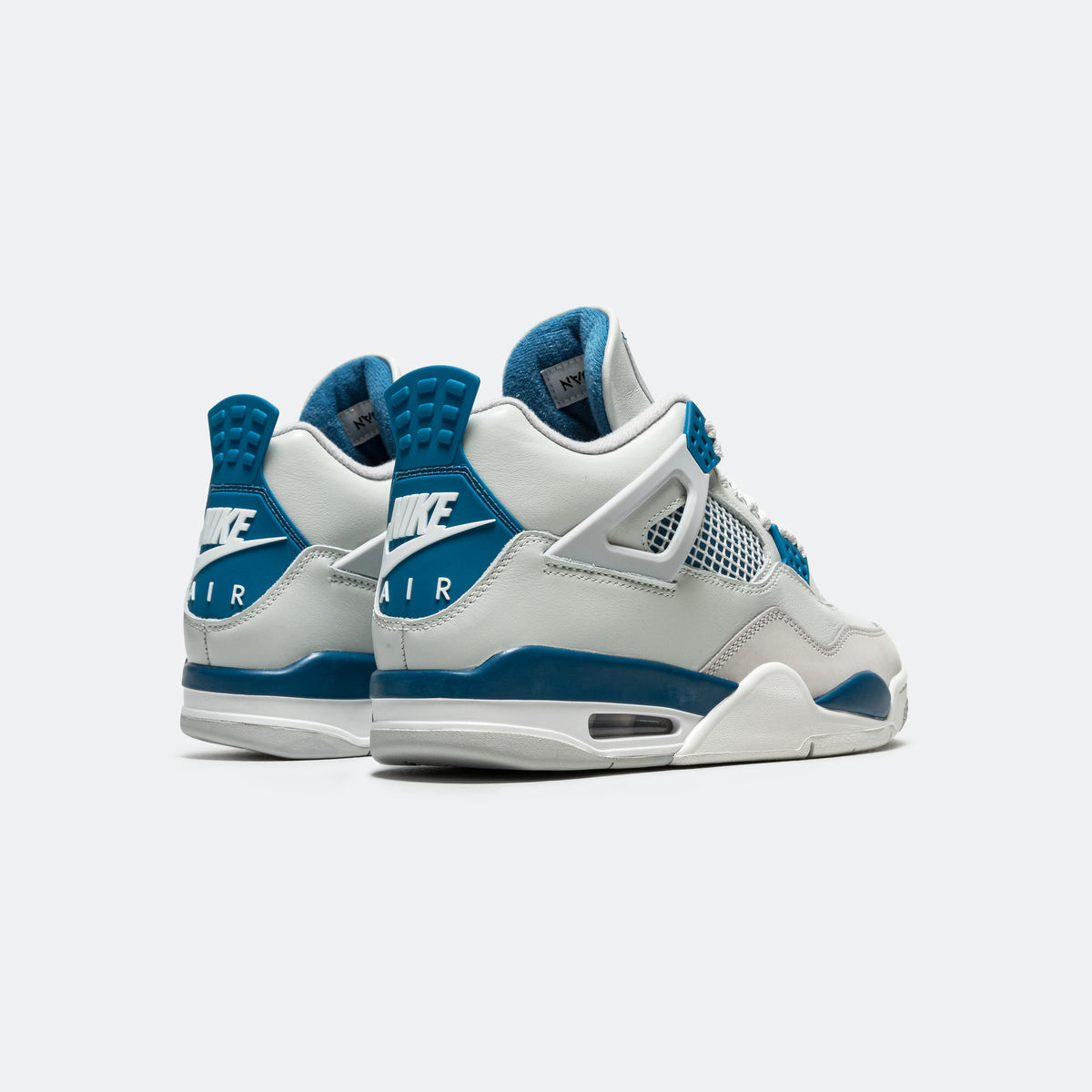 Hinh anh 5: Nike Air Jordan 4: Bieu tuong bat hu cua the thao va thoi trang