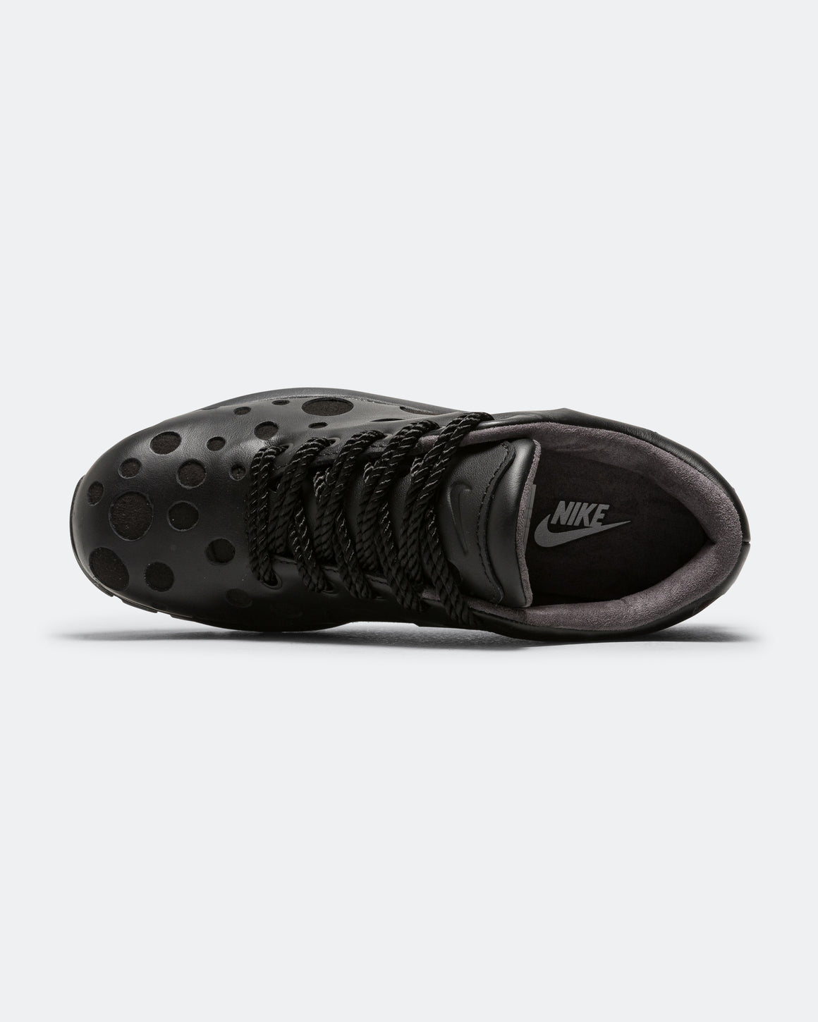 Nike - Air Max Goadome Low Holes - Black - UP THERE