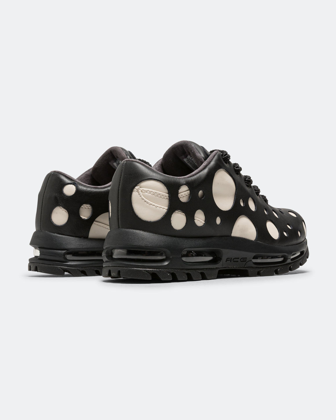 Nike - Air Max Goadome Low Holes - Lt Orewood Brown - UP THERE