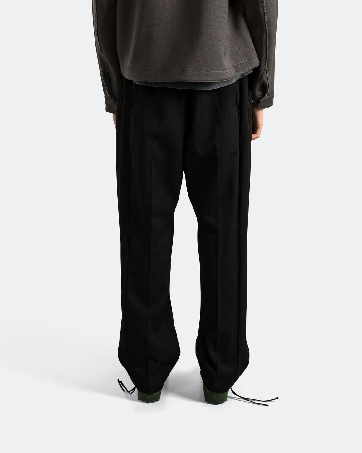 Nike - ESC Trousers - Black - UP THERE