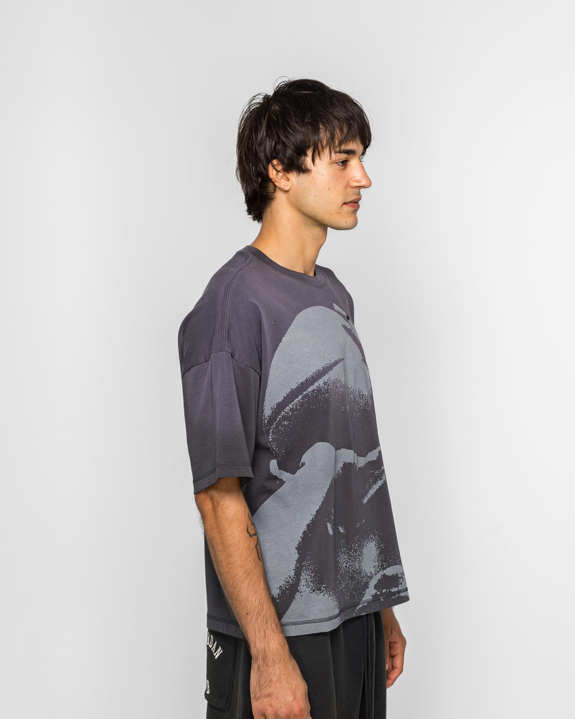 Jordan - Jordan Shooting SS Tee - Anthracite - UP THERE
