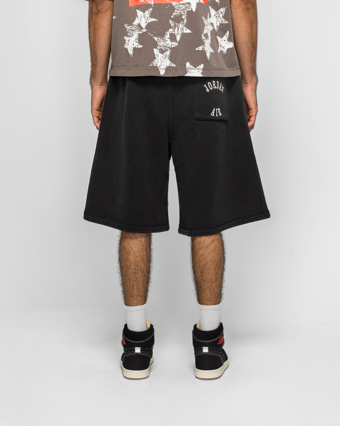 Jordan - Jordan x IH Oversized Fleece Shorts - Black - UP THERE