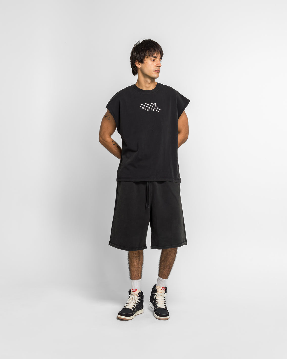 Jordan - Jordan x IH Star Cut-Off - Black - UP THERE
