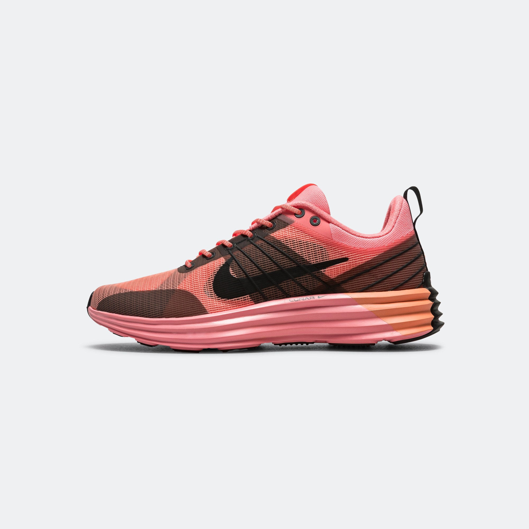 Lunar Roam PRM Pink Gaze/Black-Crimson Bliss UP THERE