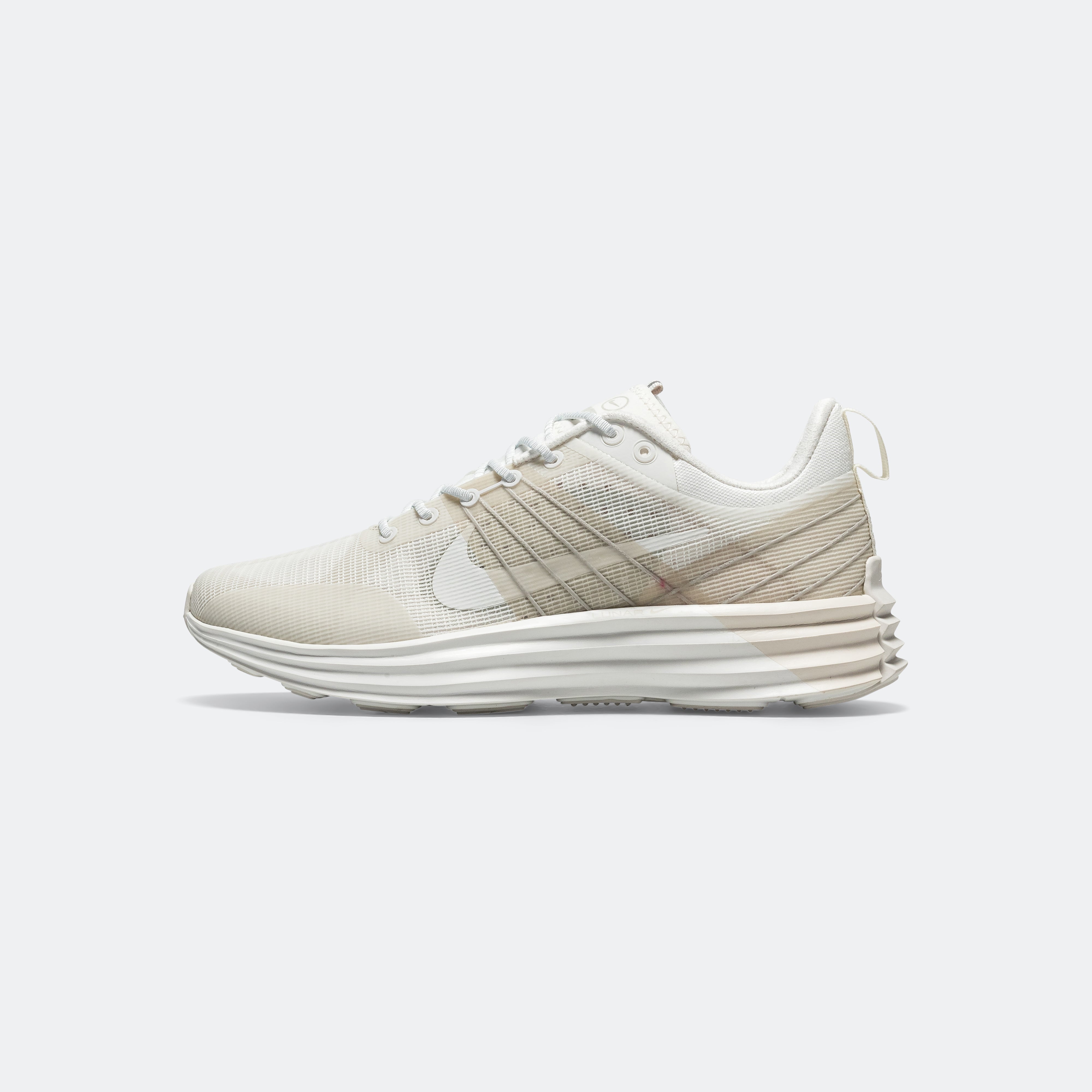 Nike Lunar Roam Summit White/Phantom UP THERE