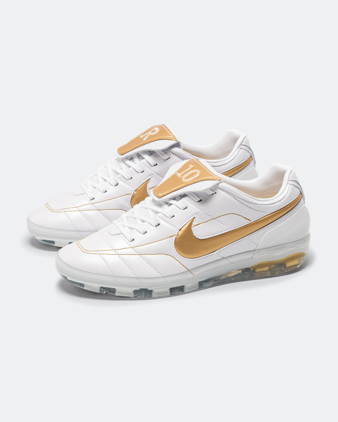 Nike - Mens Cryoshot Tiempo Legend R10 OG - White/Metallic Gold-White - UP THERE