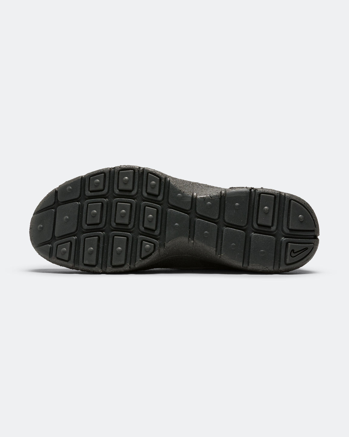 Nike - Womens Rejuven8 Run 4x4 SP - Smoke Grey/Dk Smoke Grey-Black - UP THERE