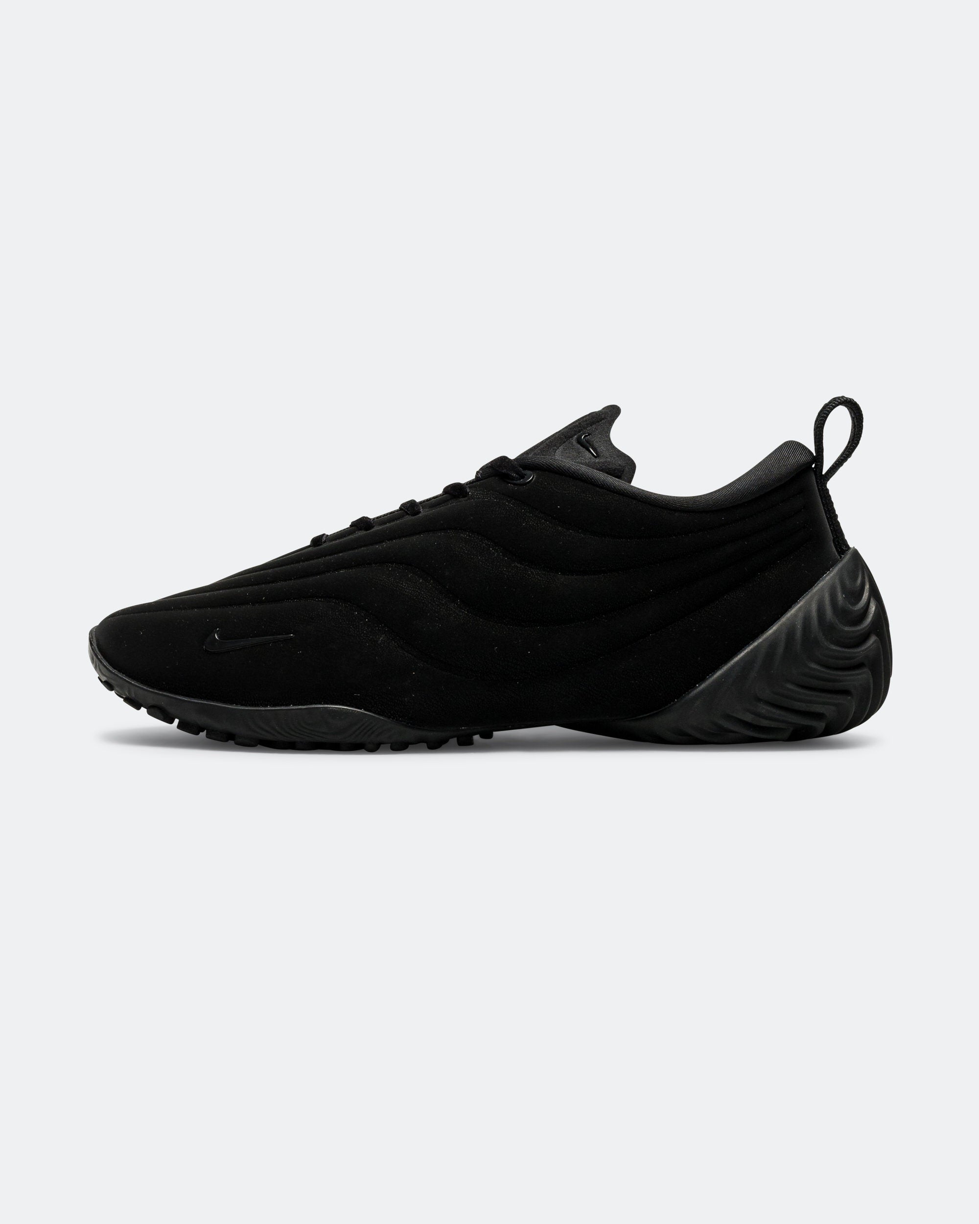 Nike - Womens Astra Ultra - Black/Black | UP THERE