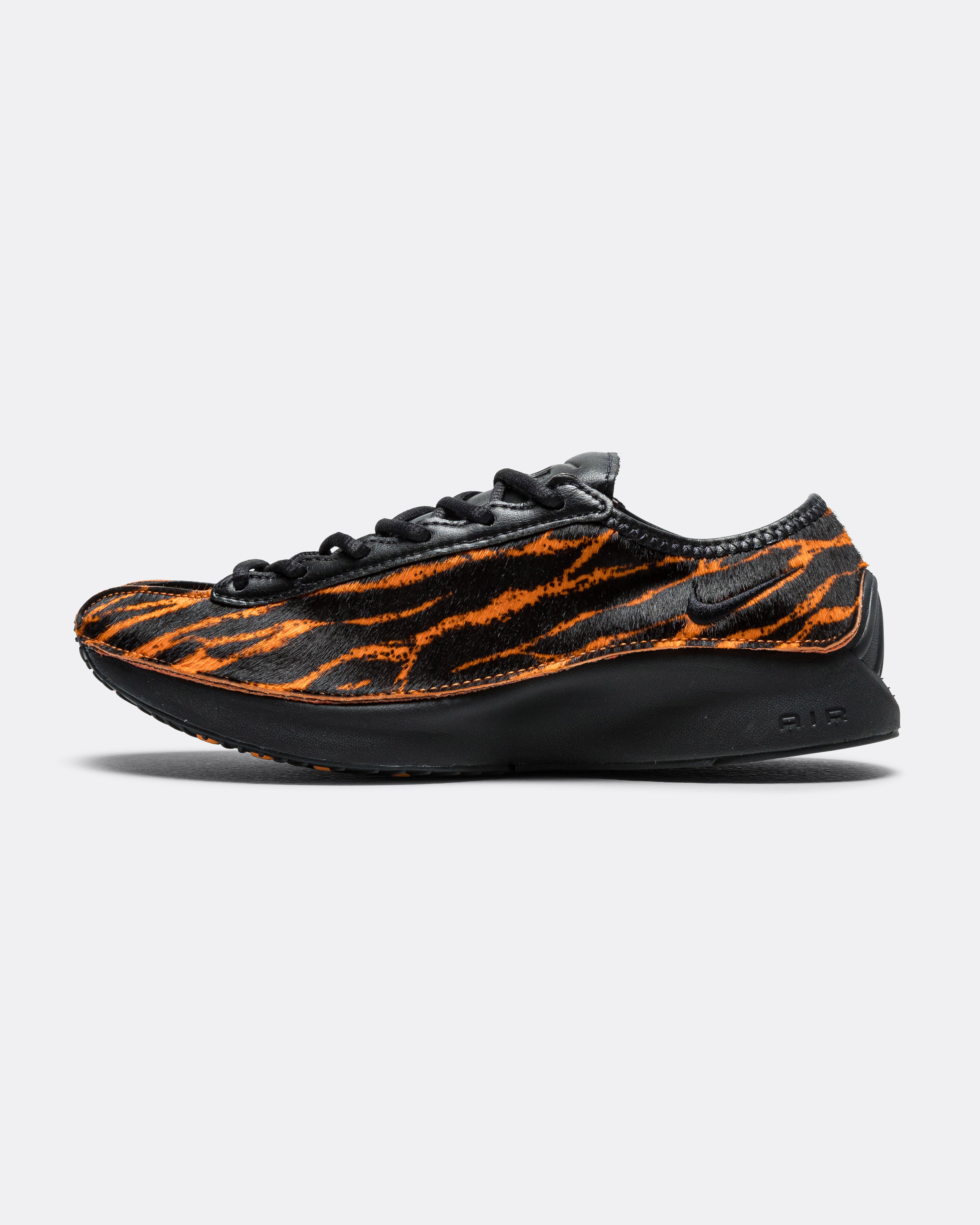 Nike - Womens Air Superfly LX - Alpha Orange/Black | UP THERE