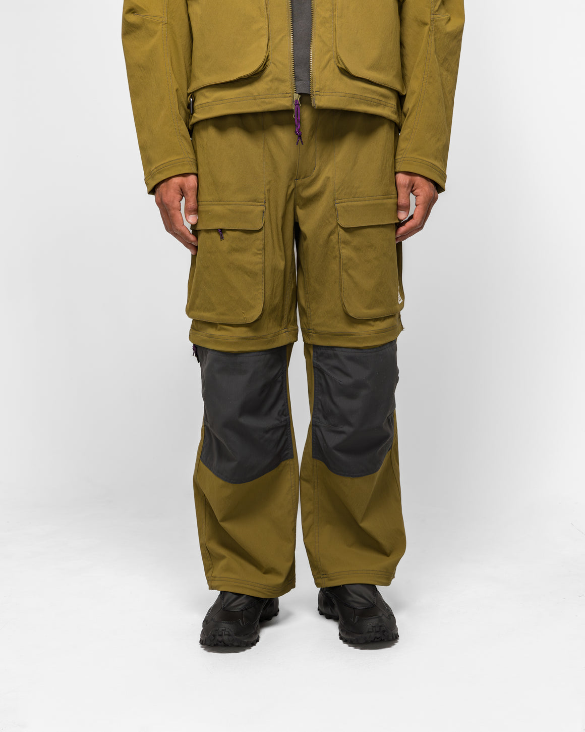 Nike ACG - Zip Smith Summit Cargo Pant - Olive Flak/Anthracite-Summit White - UP THERE