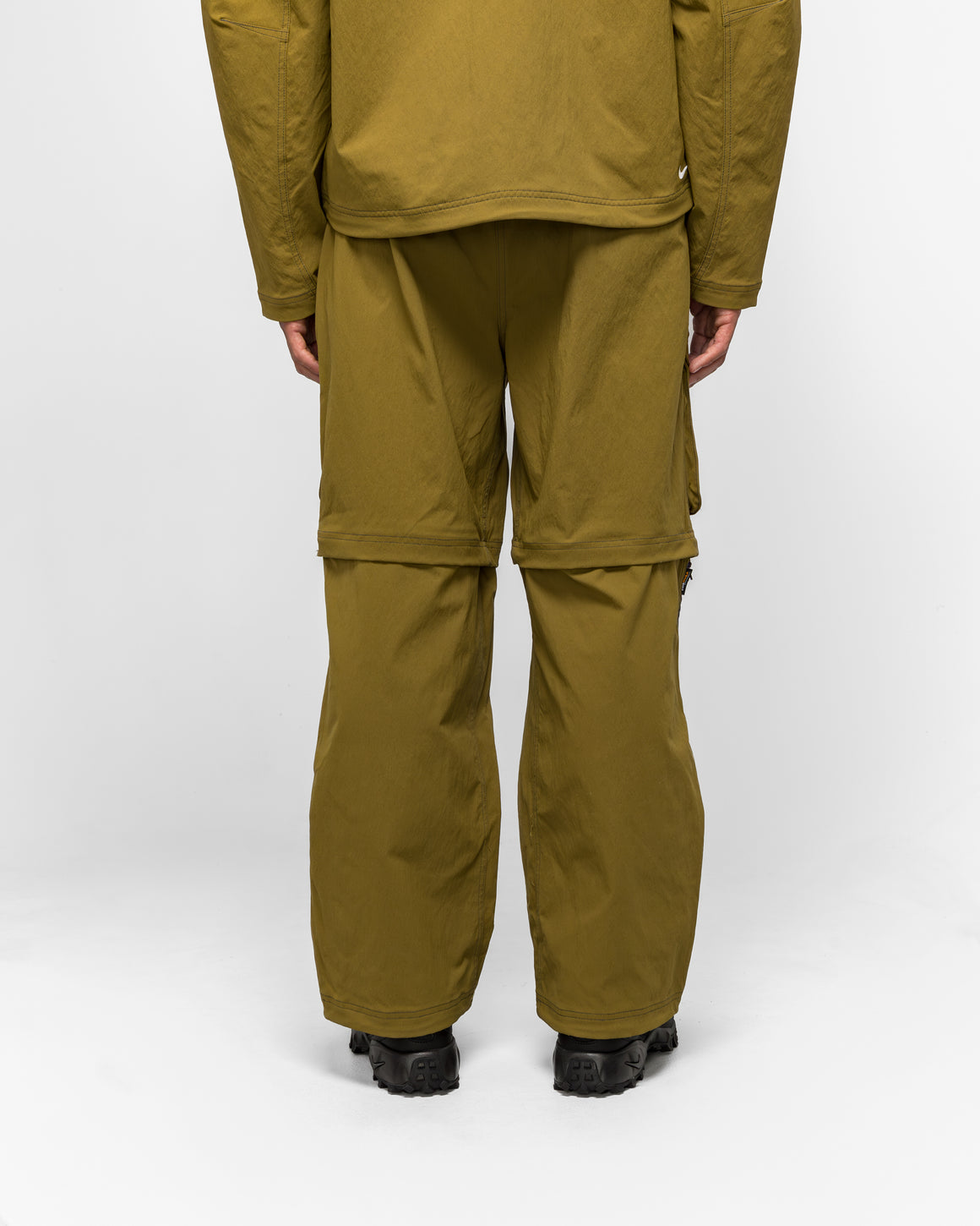 Nike ACG - Zip Smith Summit Cargo Pant - Olive Flak/Anthracite-Summit White - UP THERE