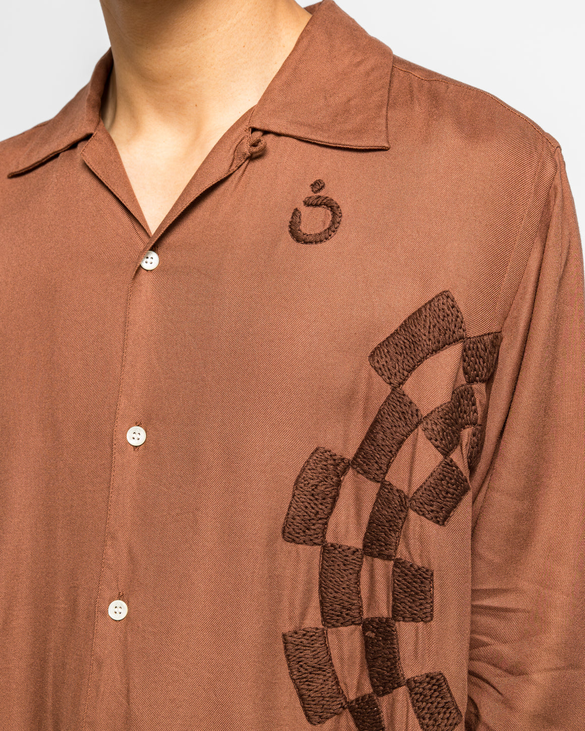 NOMARHYTHM TEXTILE - Checker Embroidery Open Collar Shirt - Walnut - UP THERE