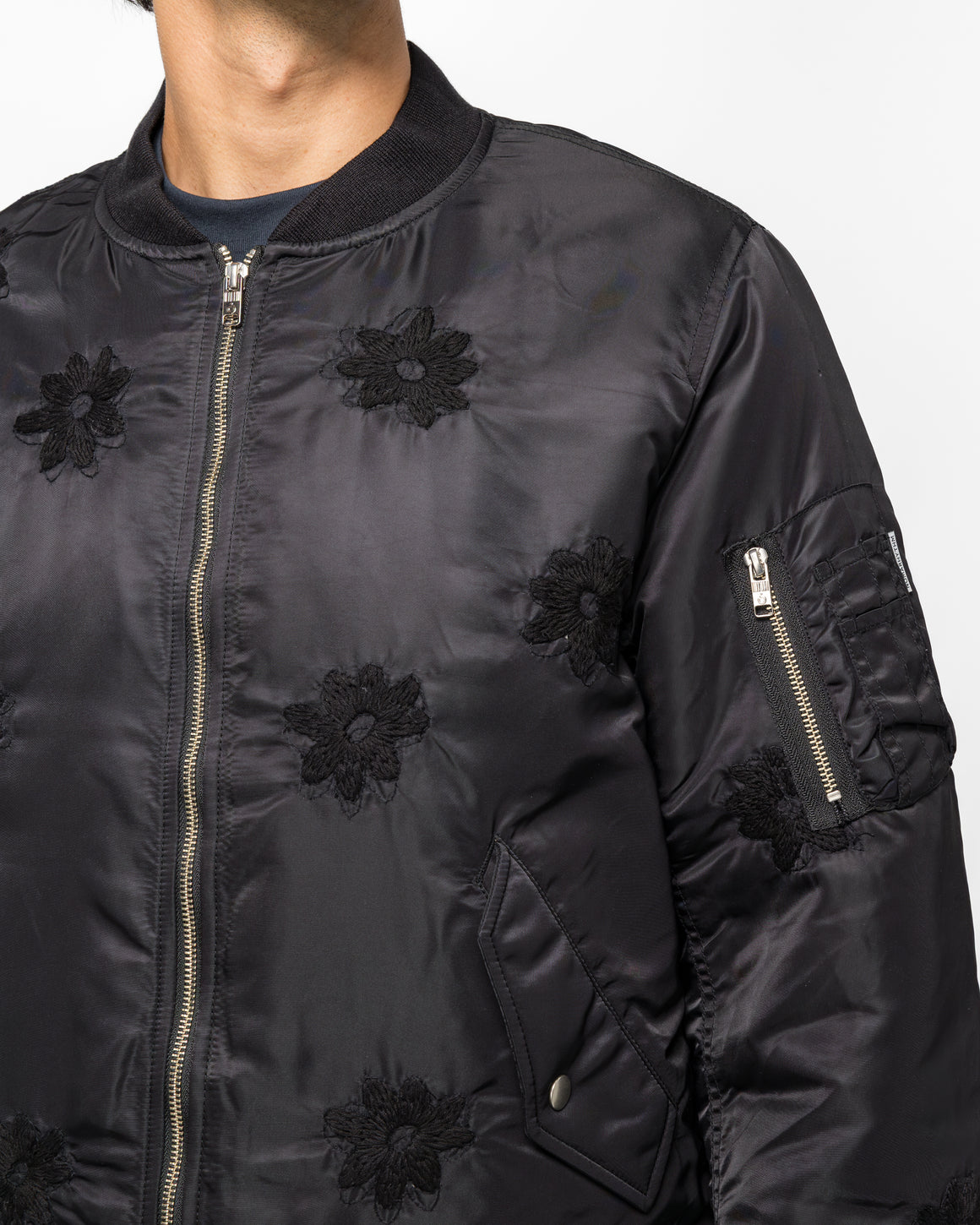 NOMARHYTHM TEXTILE - Flower Embroidery Flight Jacket - Black - UP THERE