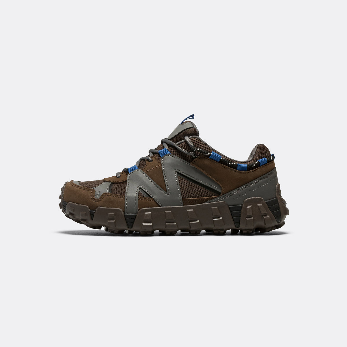 Norse Projects ARKTISK Climbing Runner - Rust Brown | UP THERE