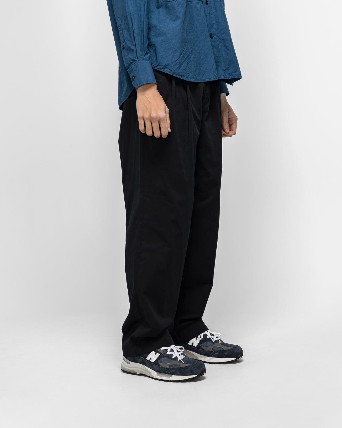 Norse Projects - Benn Relaxed Twill Pleated Trouser - Black - UP THERE