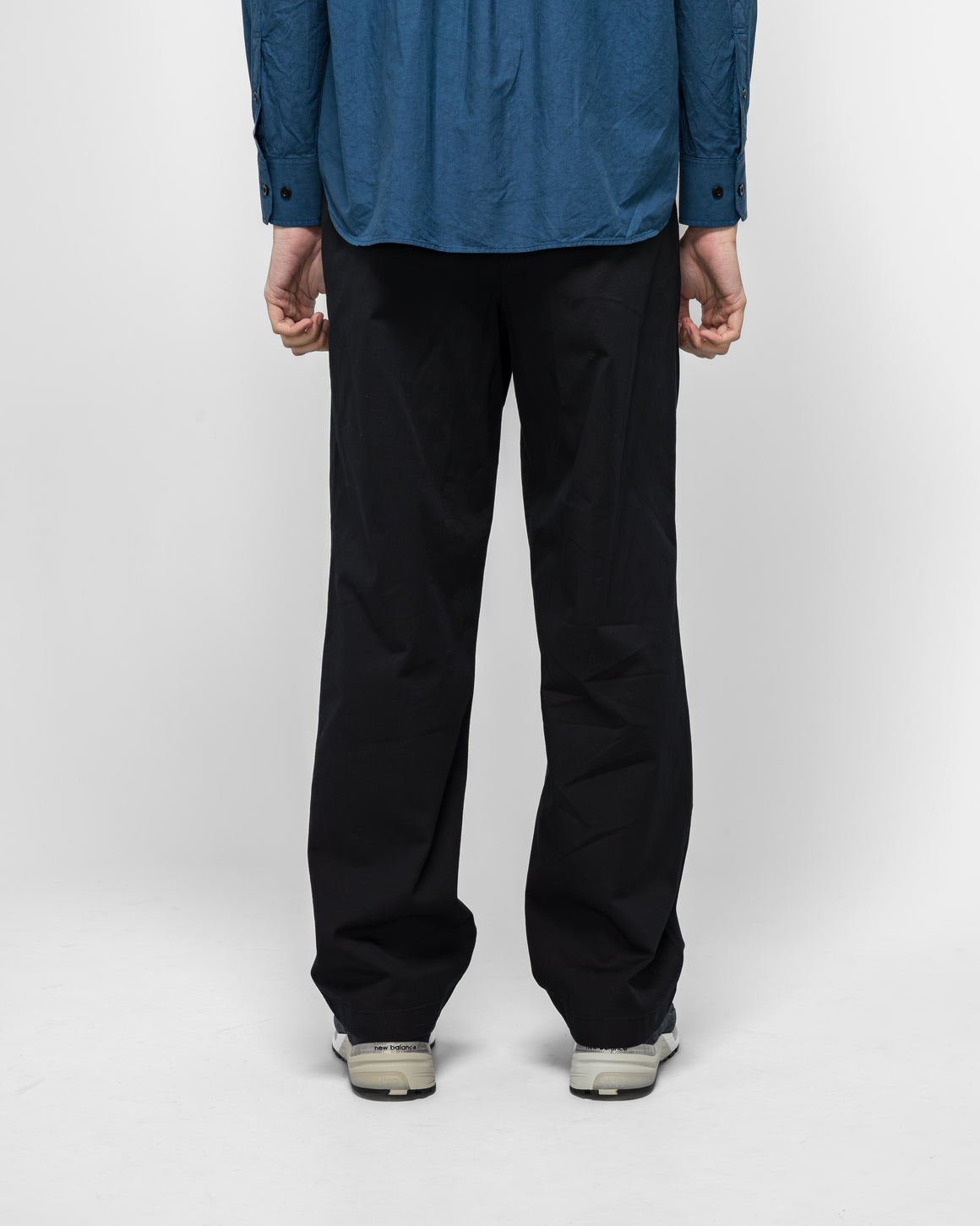 Norse Projects - Benn Relaxed Twill Pleated Trouser - Black - UP THERE