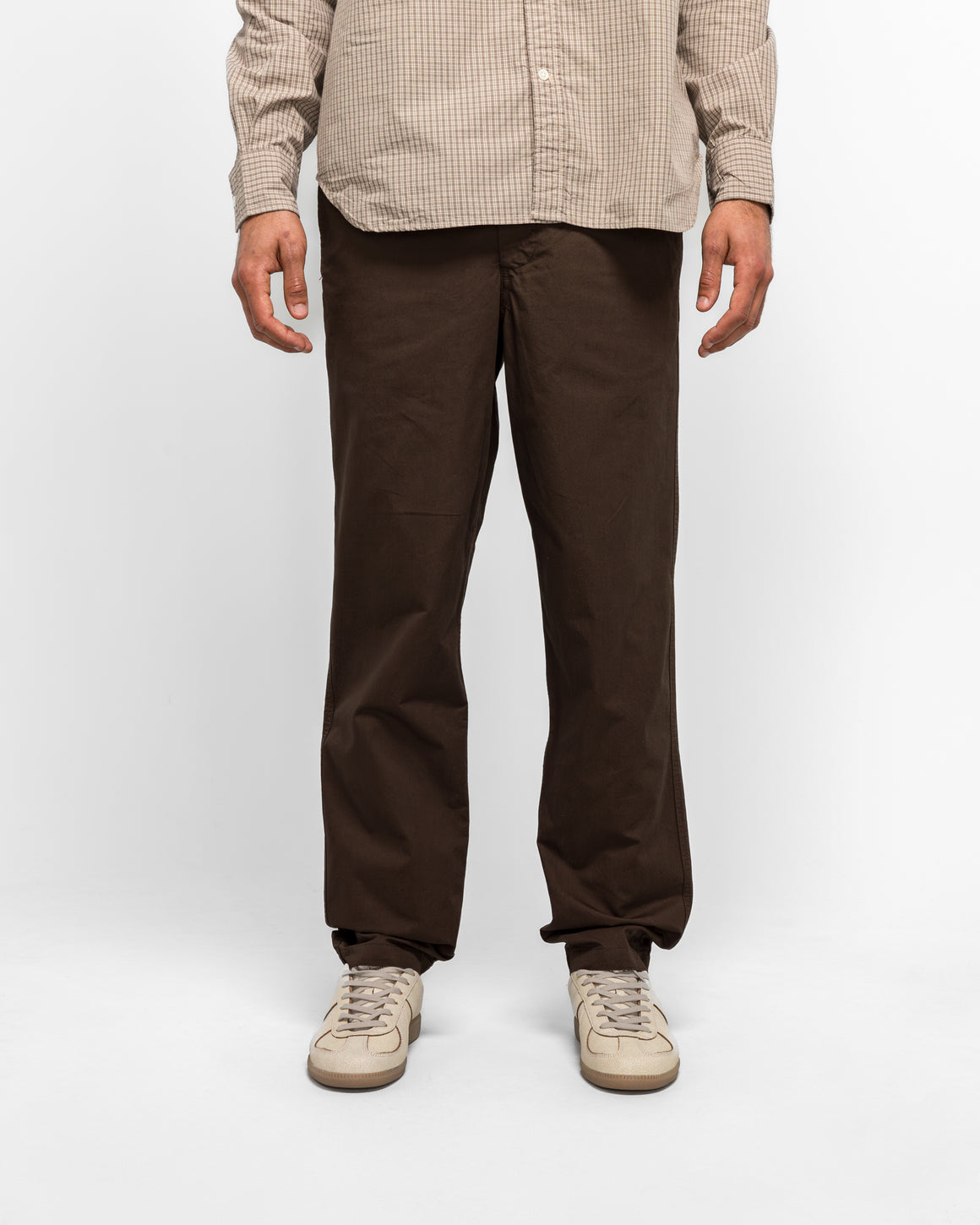 Norse Projects - Ezra Regular Mineral Dyed Fine Twill Trousers - Espresso - UP THERE