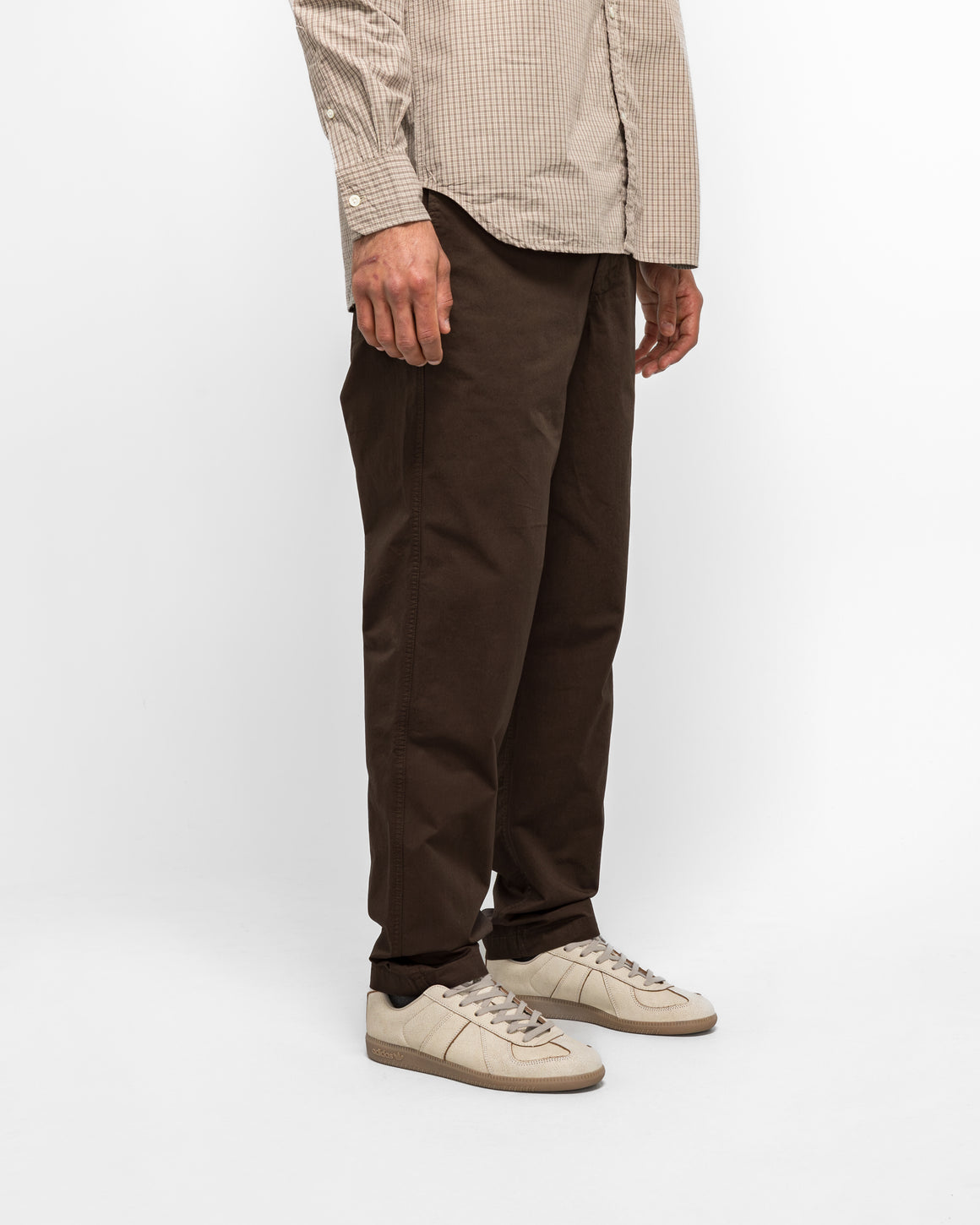 Norse Projects - Ezra Regular Mineral Dyed Fine Twill Trousers - Espresso - UP THERE