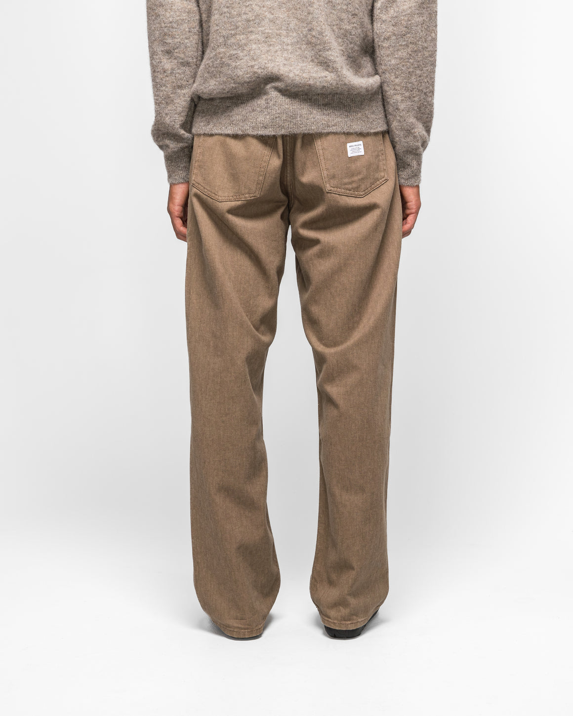 Norse Projects - Korshavn Relaxed 5 Pocket Resist Dyed Twill - Walnut - UP THERE