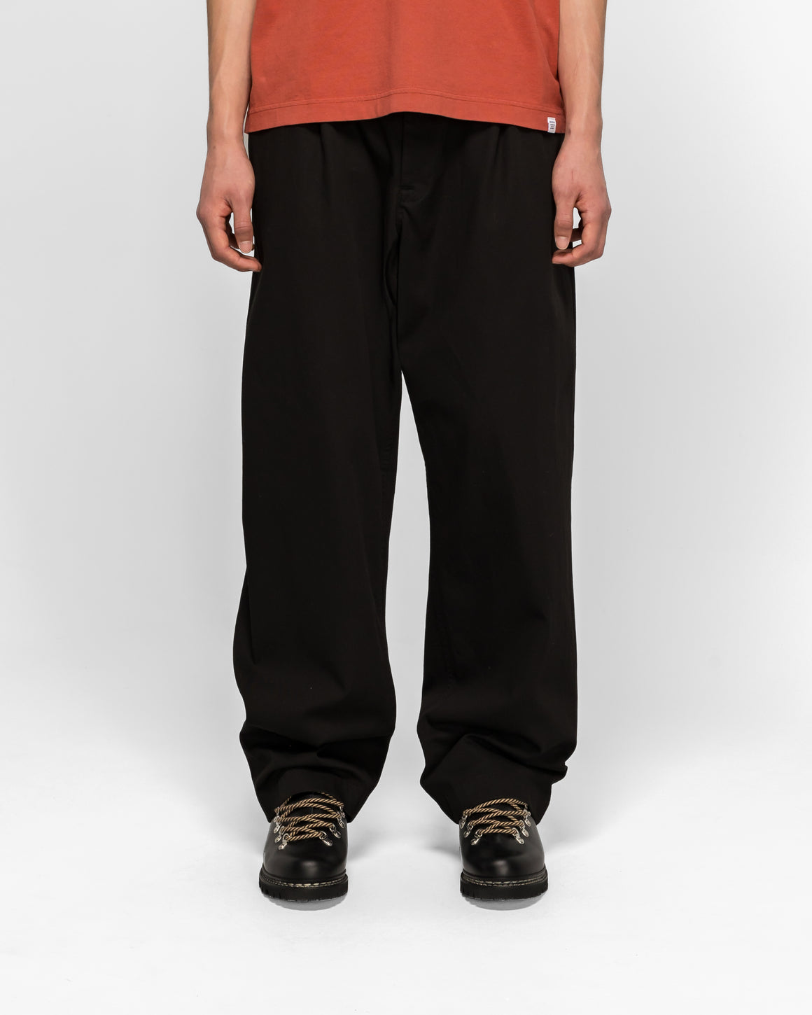 Norse Projects - Volda Pleated Cotton Twill Trouser - Black - UP THERE