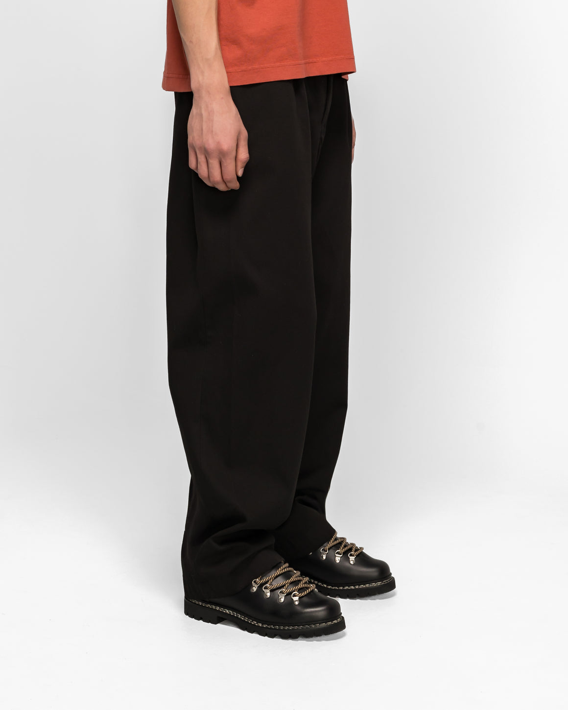 Norse Projects - Volda Pleated Cotton Twill Trouser - Black - UP THERE