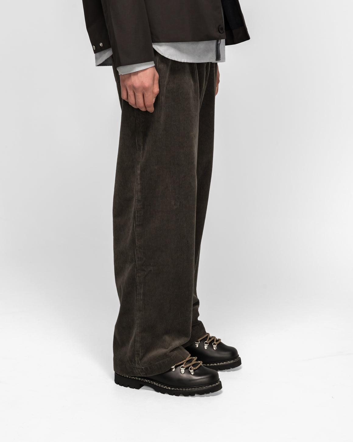 Norse Projects - Volda Pleated Wide Wale Corduroy Trouser - Beluga - UP THERE