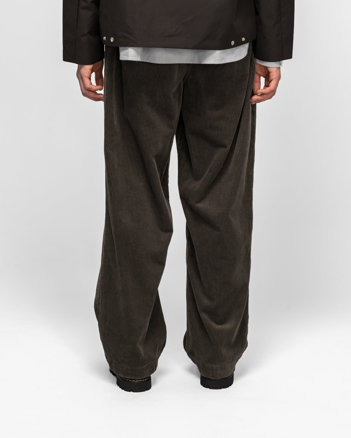 Norse Projects - Volda Pleated Wide Wale Corduroy Trouser - Beluga - UP THERE