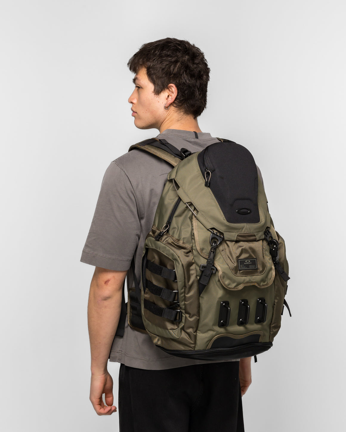 Oakley - Kitchen Sink - Deep Olive - UP THERE