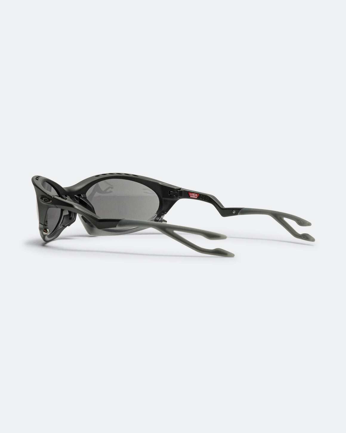 Oakley - Plantaris - Matte Black/Prizm Grey - UP THERE