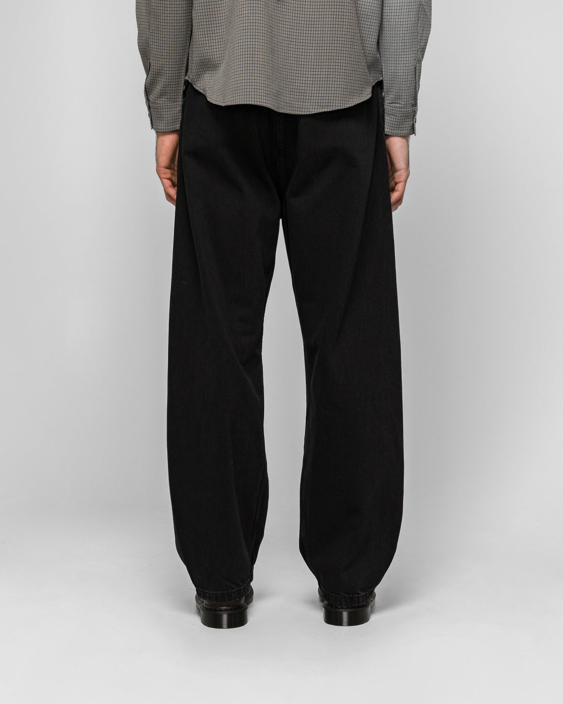 Observe - Twisted Denim - Washed Black - UP THERE