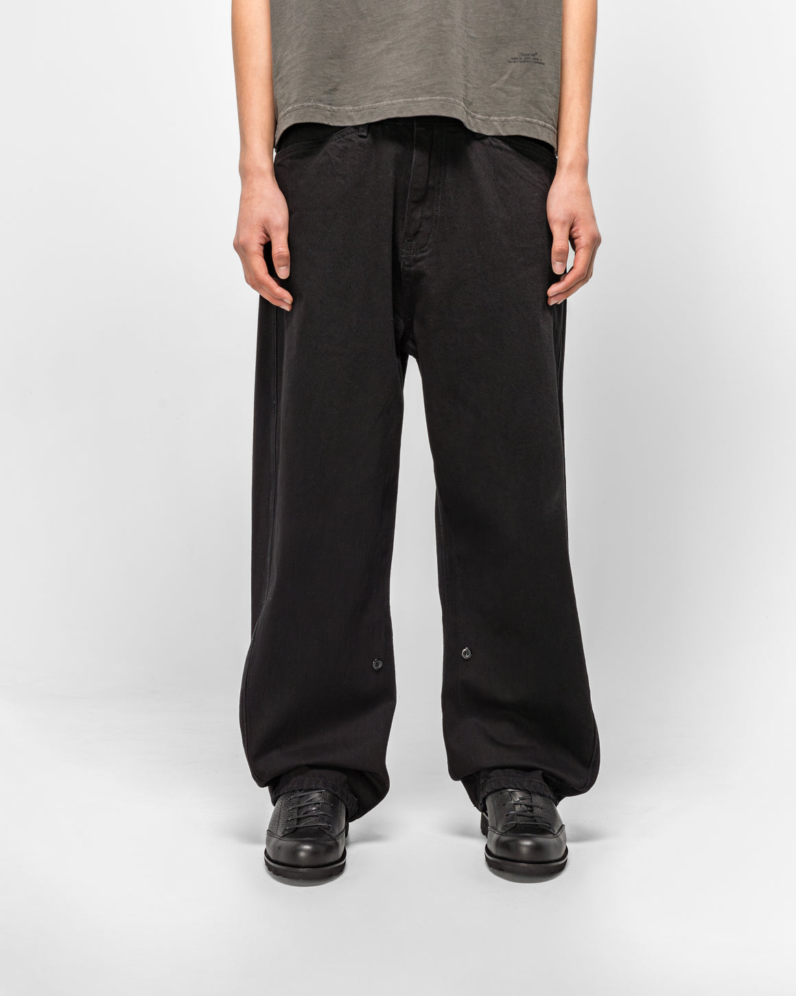 Observe - Twisted Cambia Denim Pant - Black - UP THERE