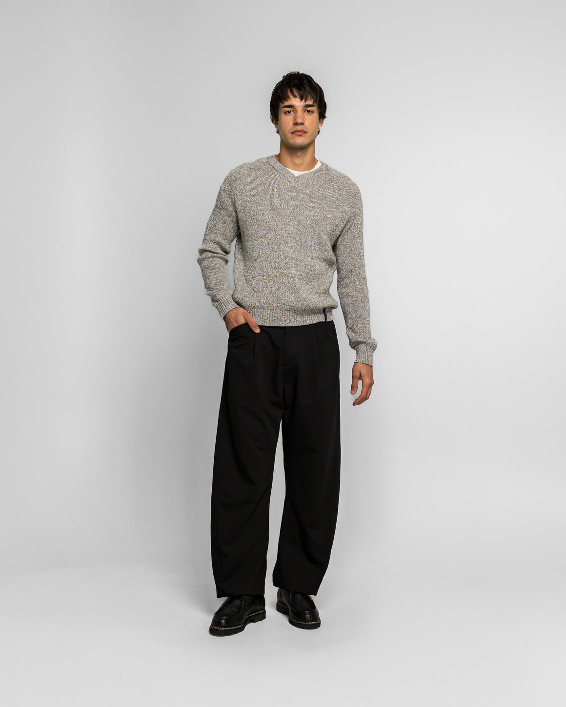 Observe - V-Neck Heather Knit - Ash - UP THERE