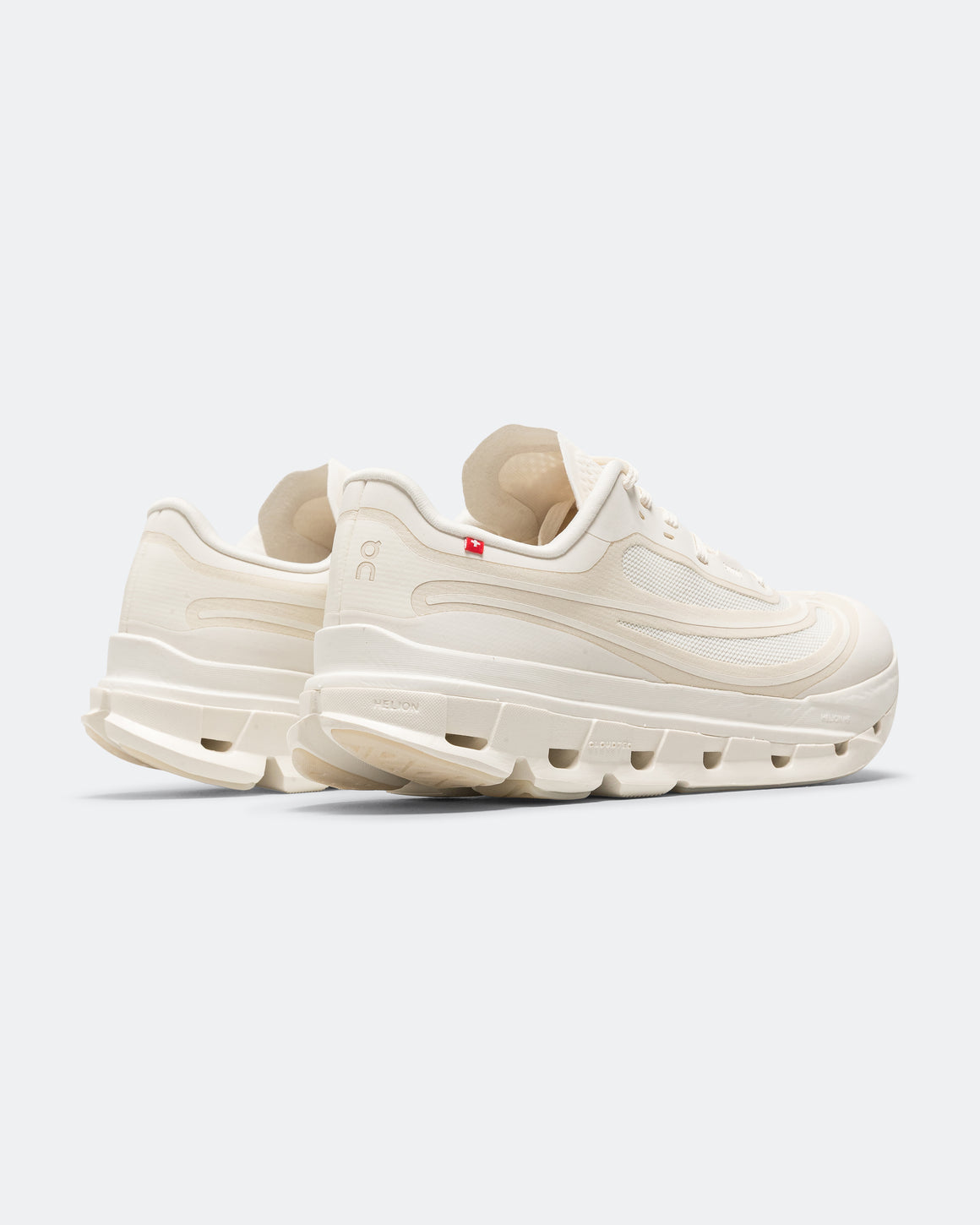 On Running - Cloudflow 5 AD - Ivory/Grain - UP THERE
