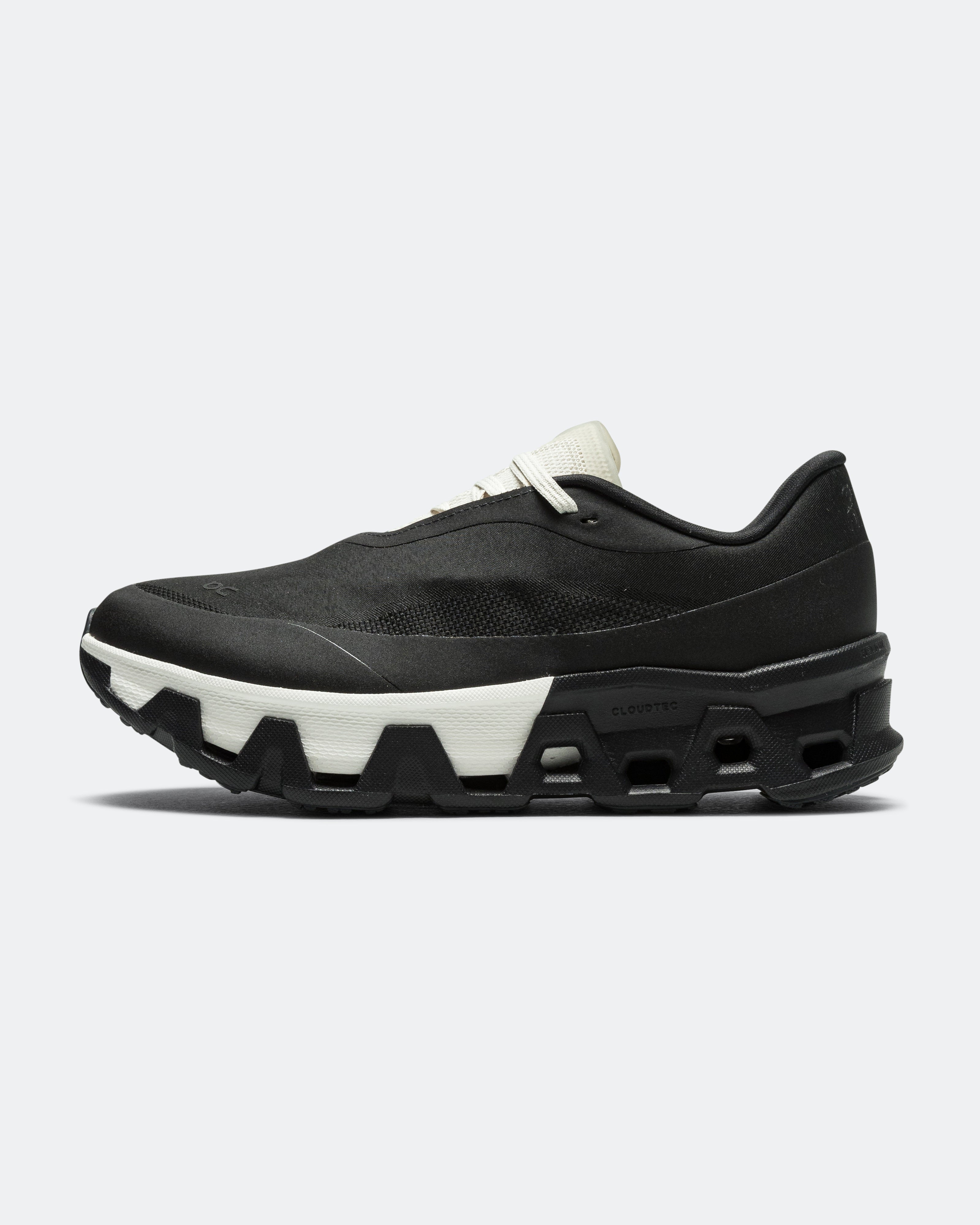 靴 On PAF Cloudmonster 22 Black On Cloudmonster 2 PAF 1 W Black | Magnet（オン クラウド