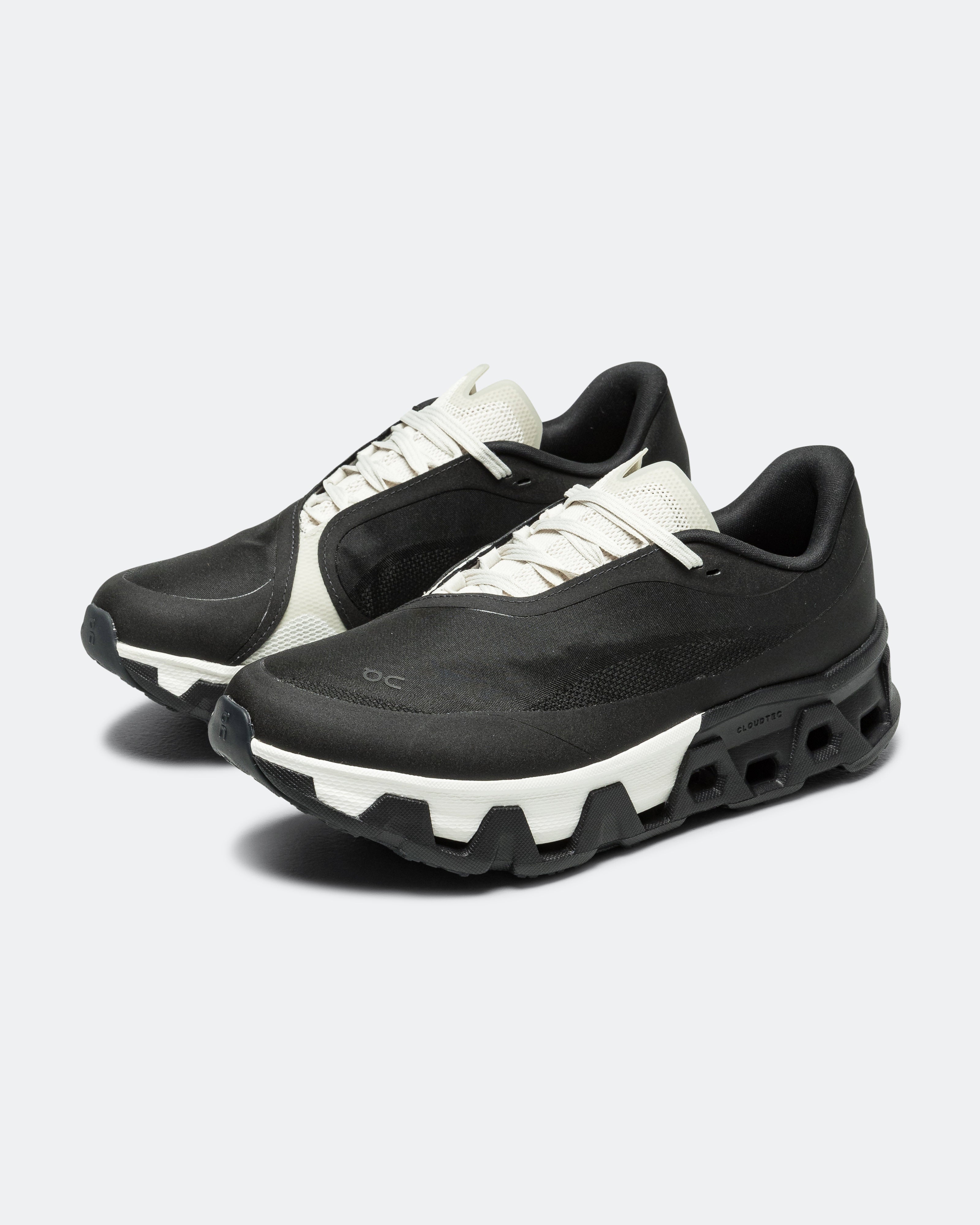 On Running - Cloudmonster Hyper x PAF - Black/Black | UP THERE