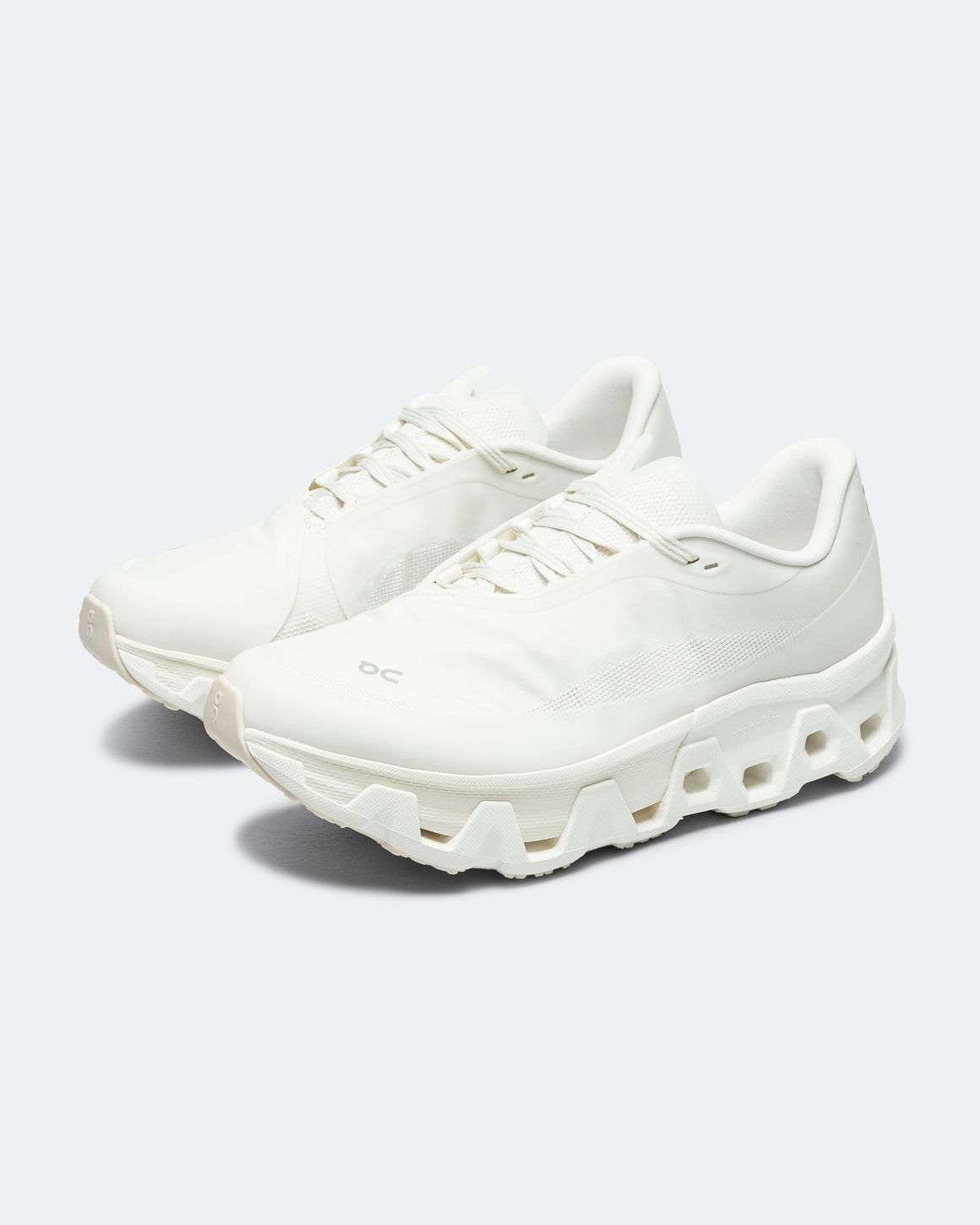 On Running - Cloudmonster Hyper x PAF - White/White - UP THERE