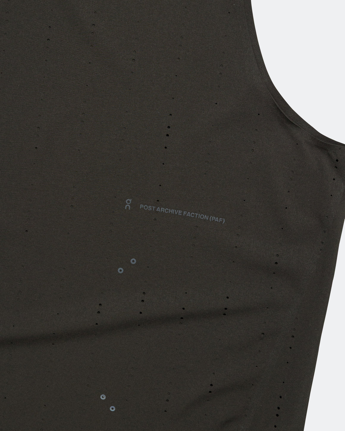On Running - Zero Singlet x PAF - Molasses - UP THERE