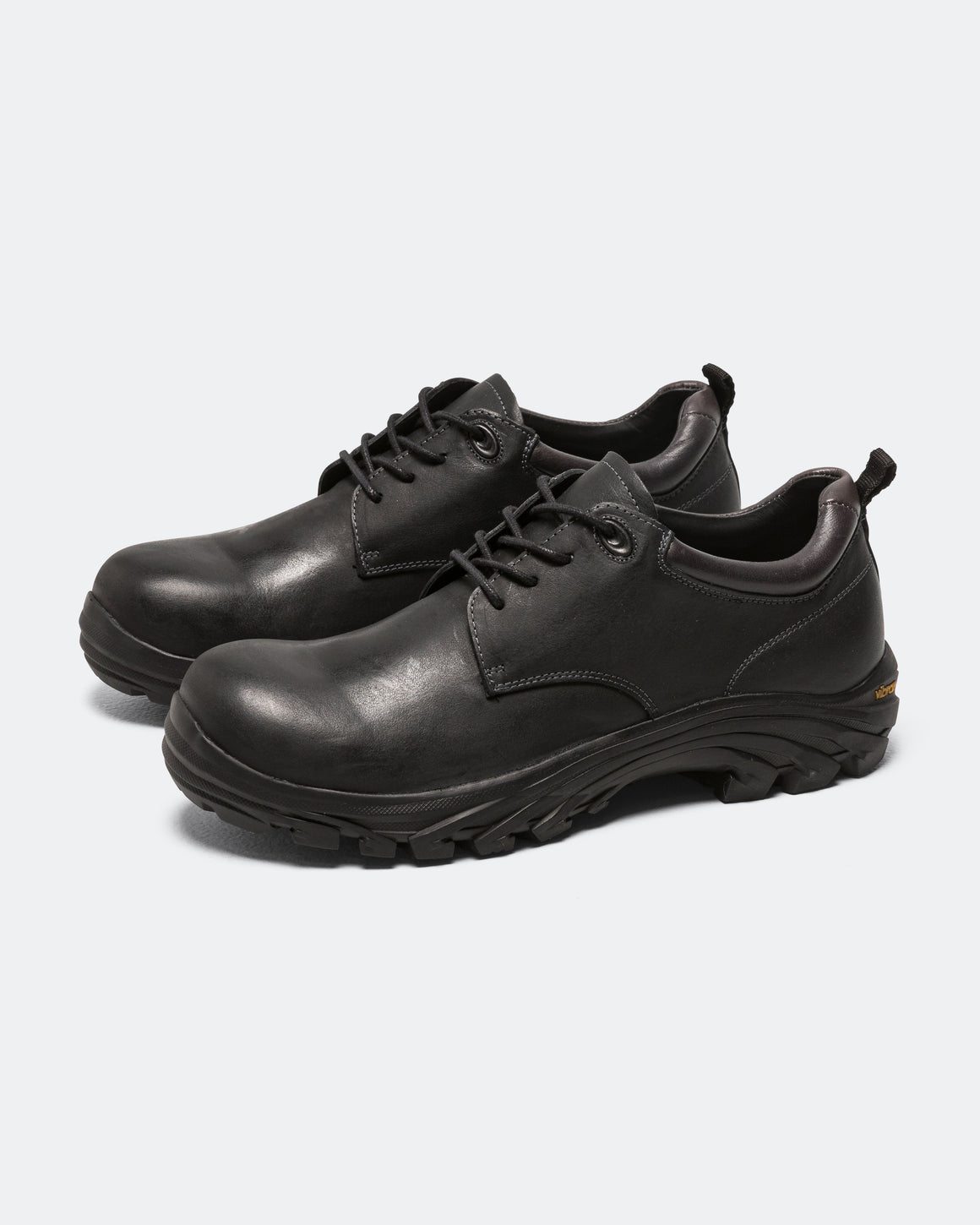 Paracia - Non-Safety Shoe x Colin Meredith - Off-Black - UP THERE