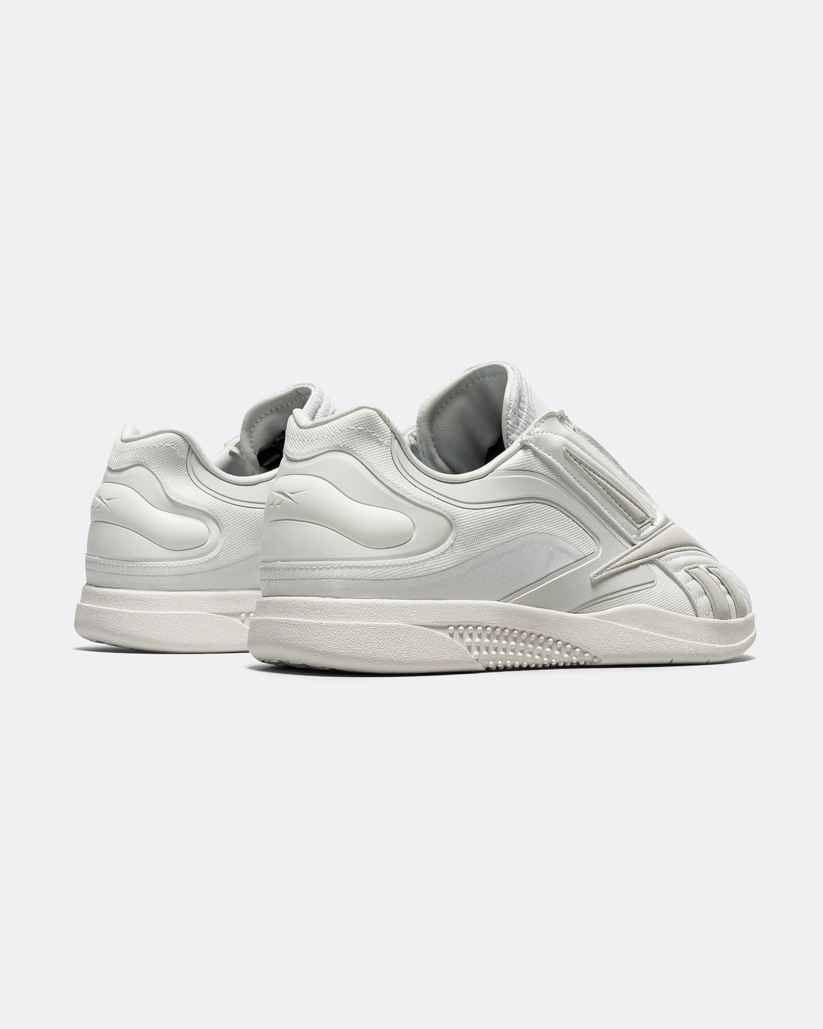 Reebok LTD - Hammer Pro LTD - Triple White - UP THERE