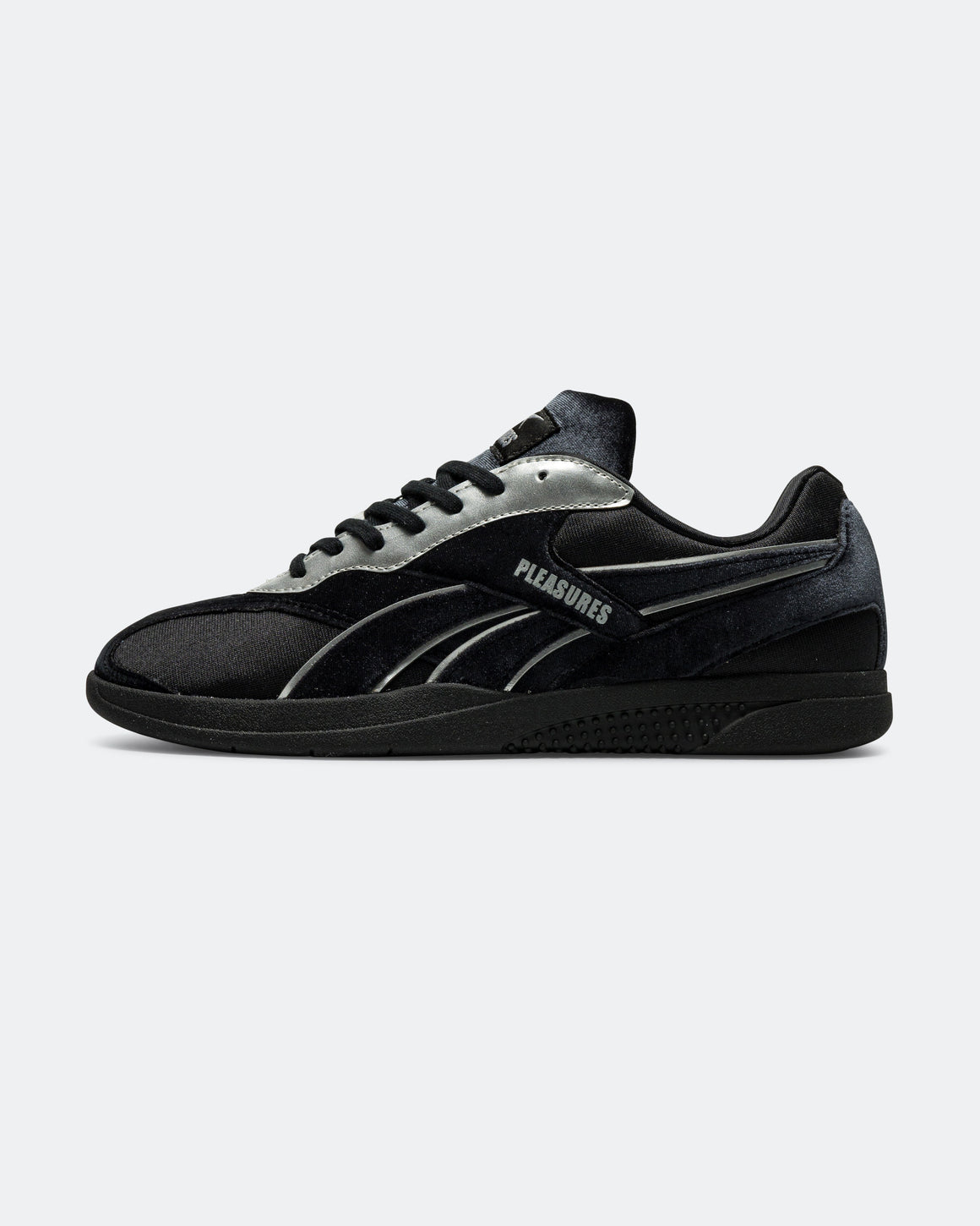 Reebok - Hammer Street x PLEASURES - Black/Silver - UP THERE