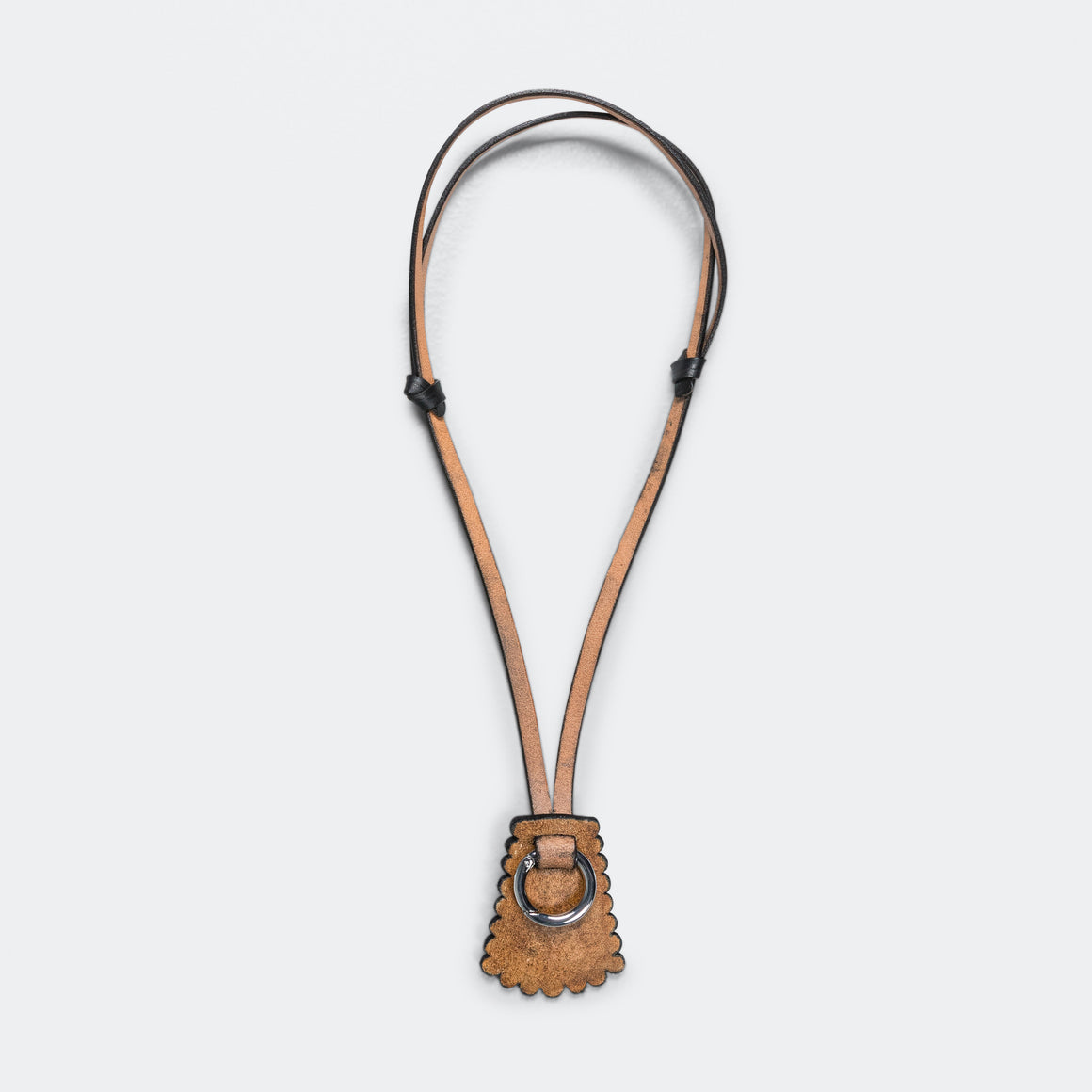 Rier - Keyholder Necklace Trapeze Curls - Black Leather - UP THERE