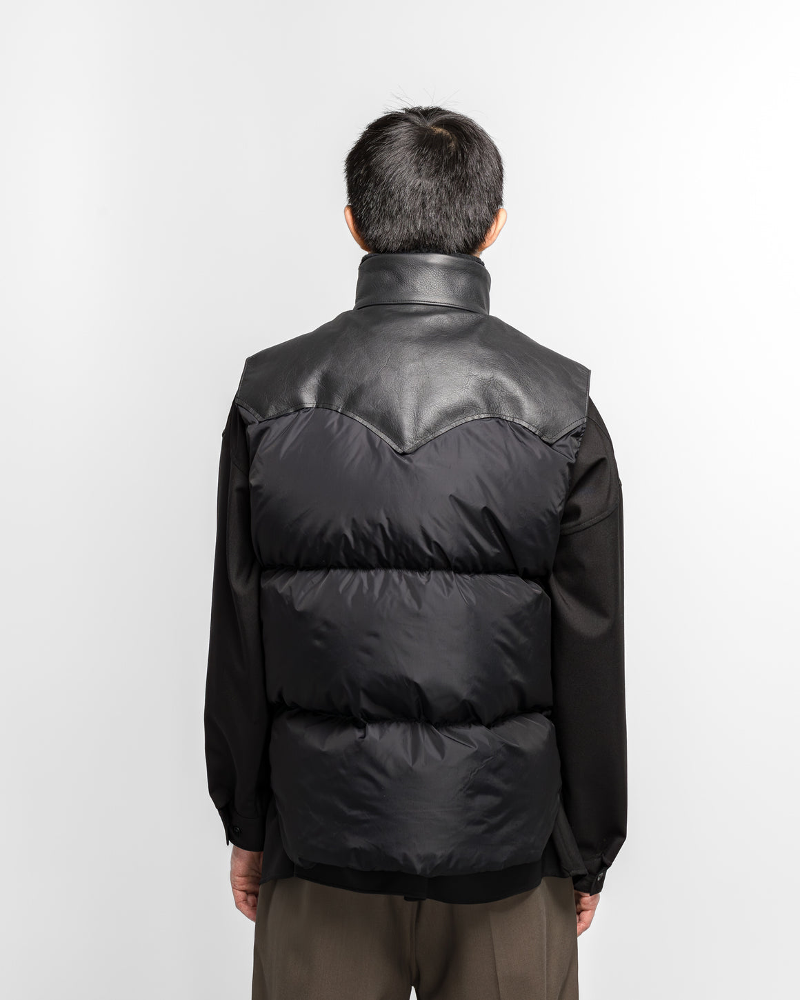 Rocky Mountain Featherbed - Christy Vest - Black - UP THERE