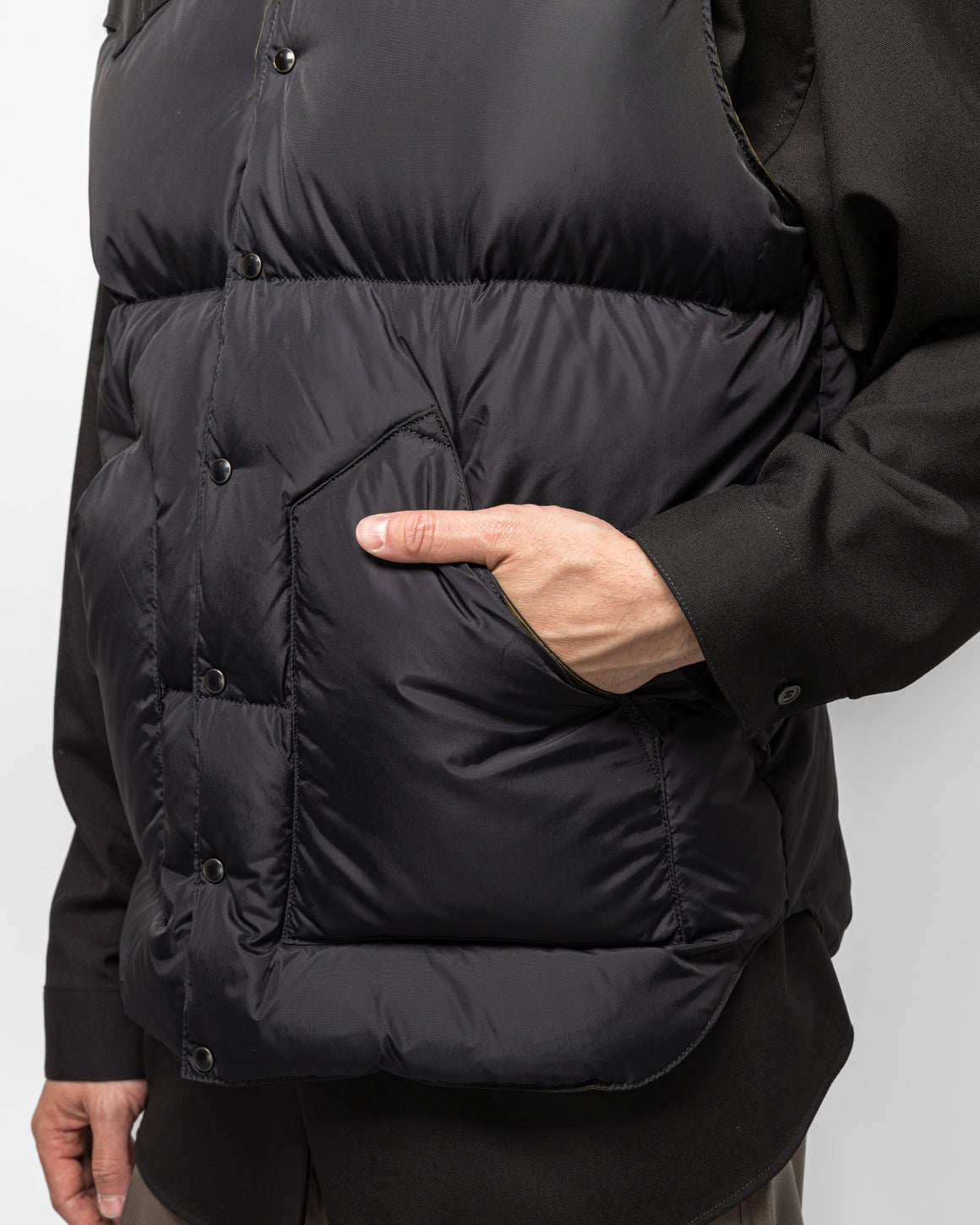 Rocky Mountain Featherbed - Christy Vest - Black - UP THERE
