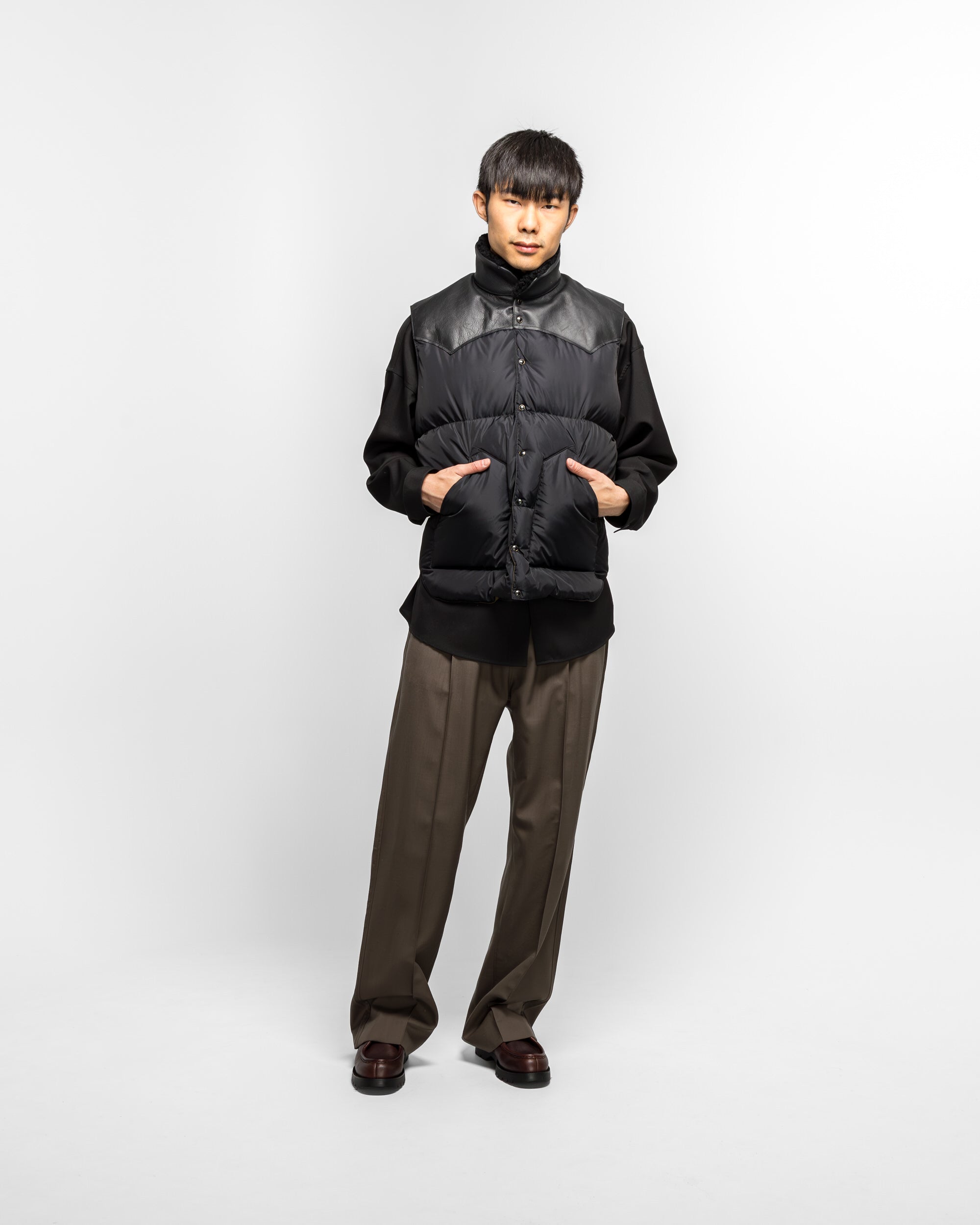 Rocky Mountain Featherbed - Christy Vest - Black | UP THERE