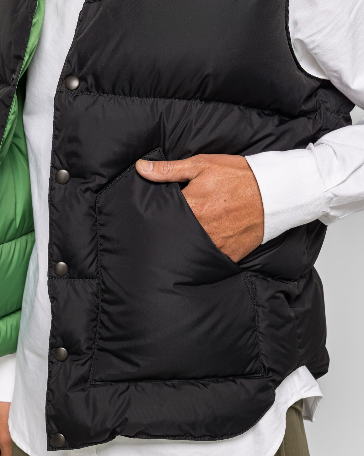 Rocky Mountain Featherbed - Down Vest for UP THERE - Black - UP THERE